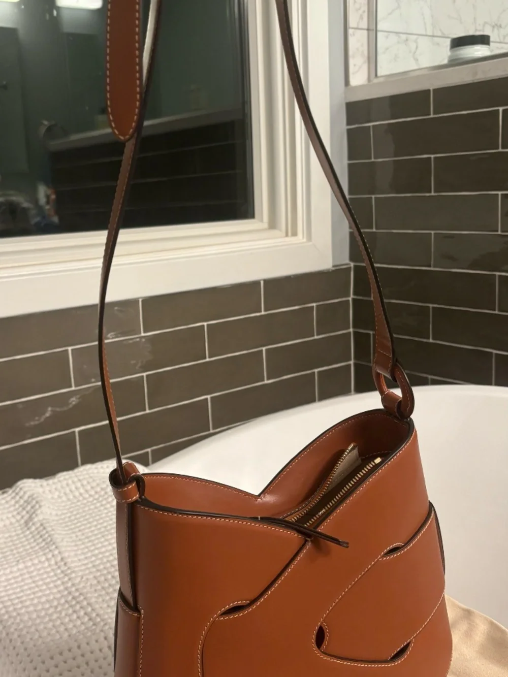 Polène Nodde Hobo Bag Cognac Leather – Excellent Condition + Dust Bag